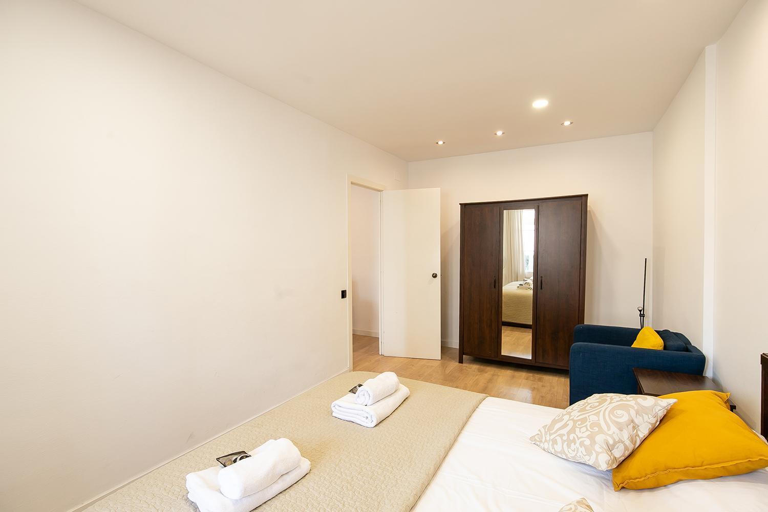 Beautiful Apartment With Terrace In Barcelona Exterior photo